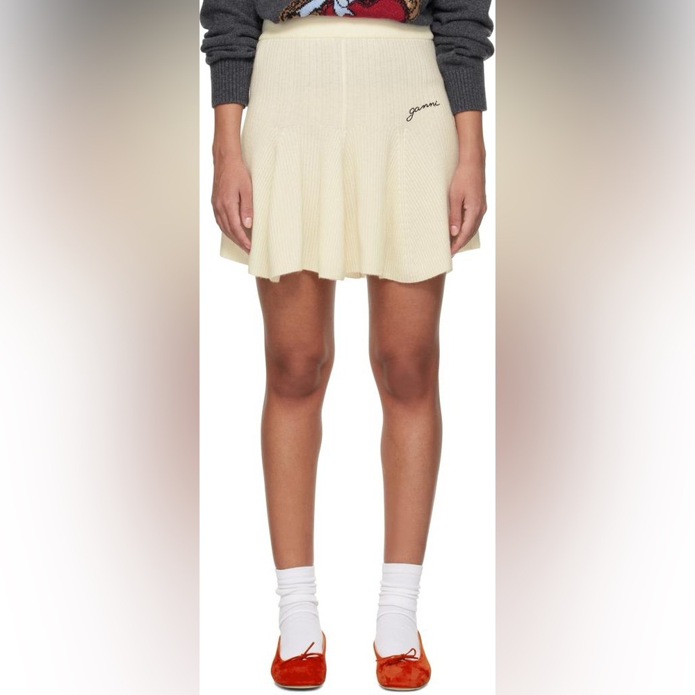 Ganni cashmere and wool skater skirt NWT size small
